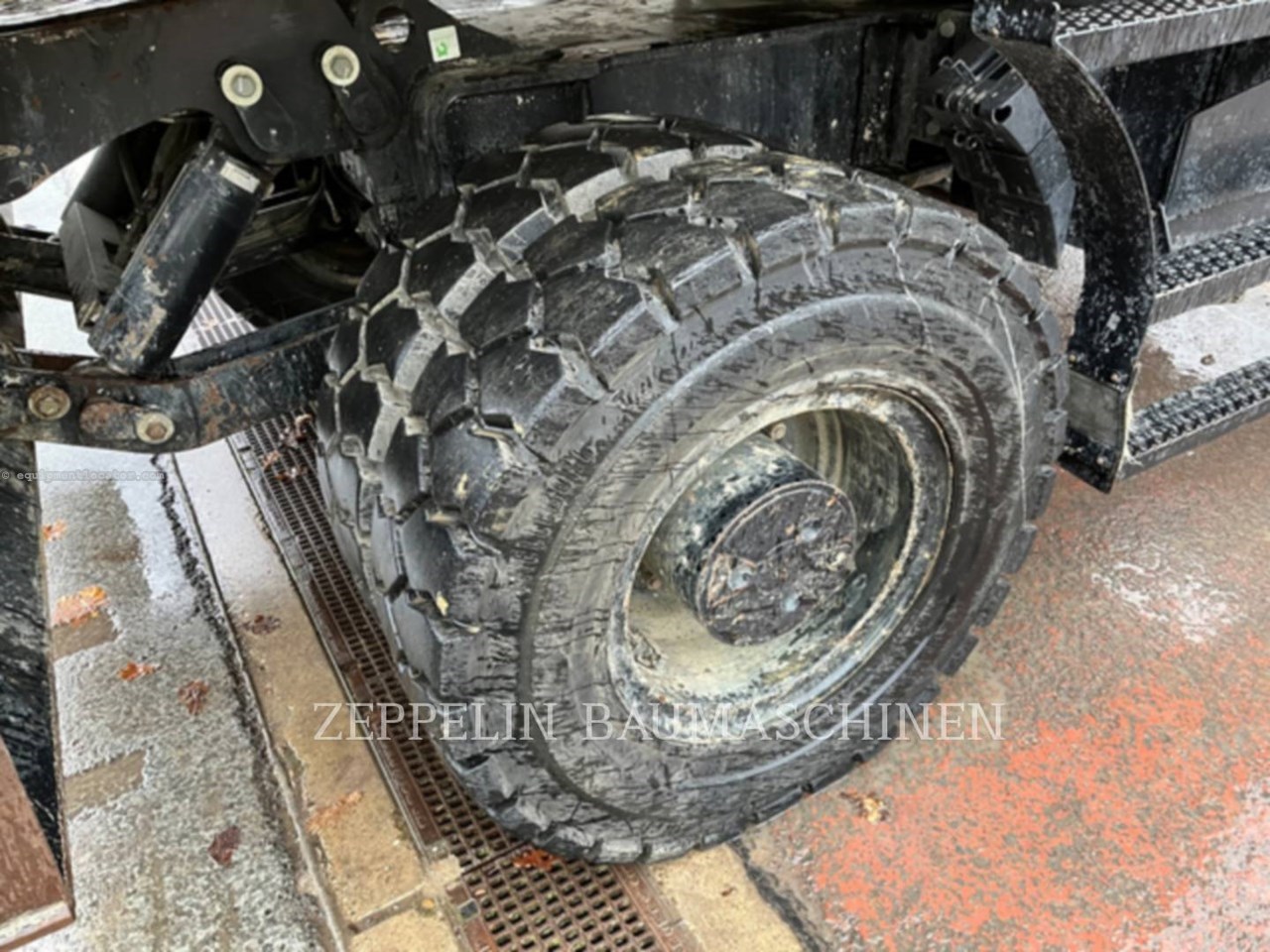 2022 Caterpillar M320-07A Image 10