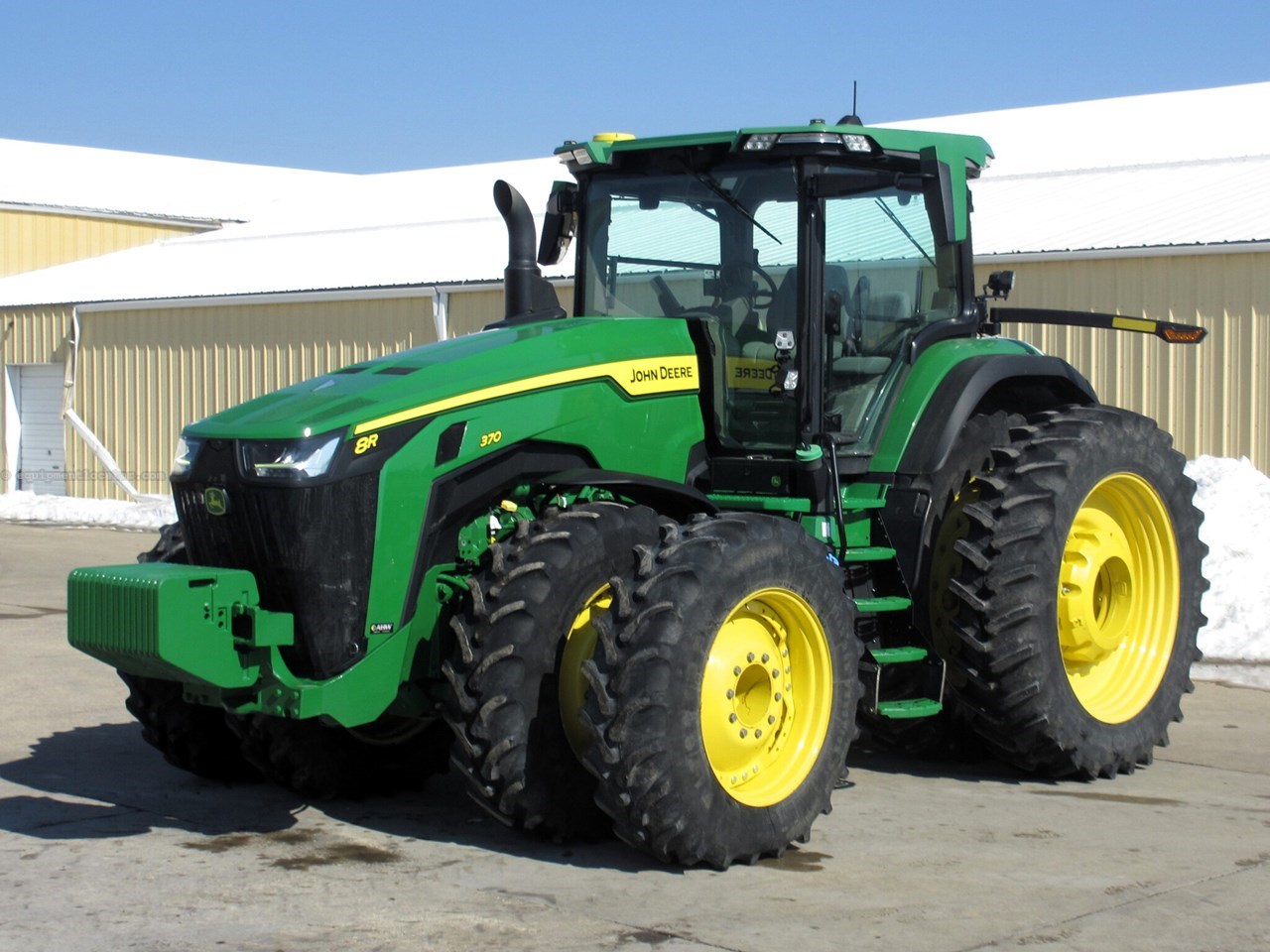 2021 John Deere 8R 370 Image 10