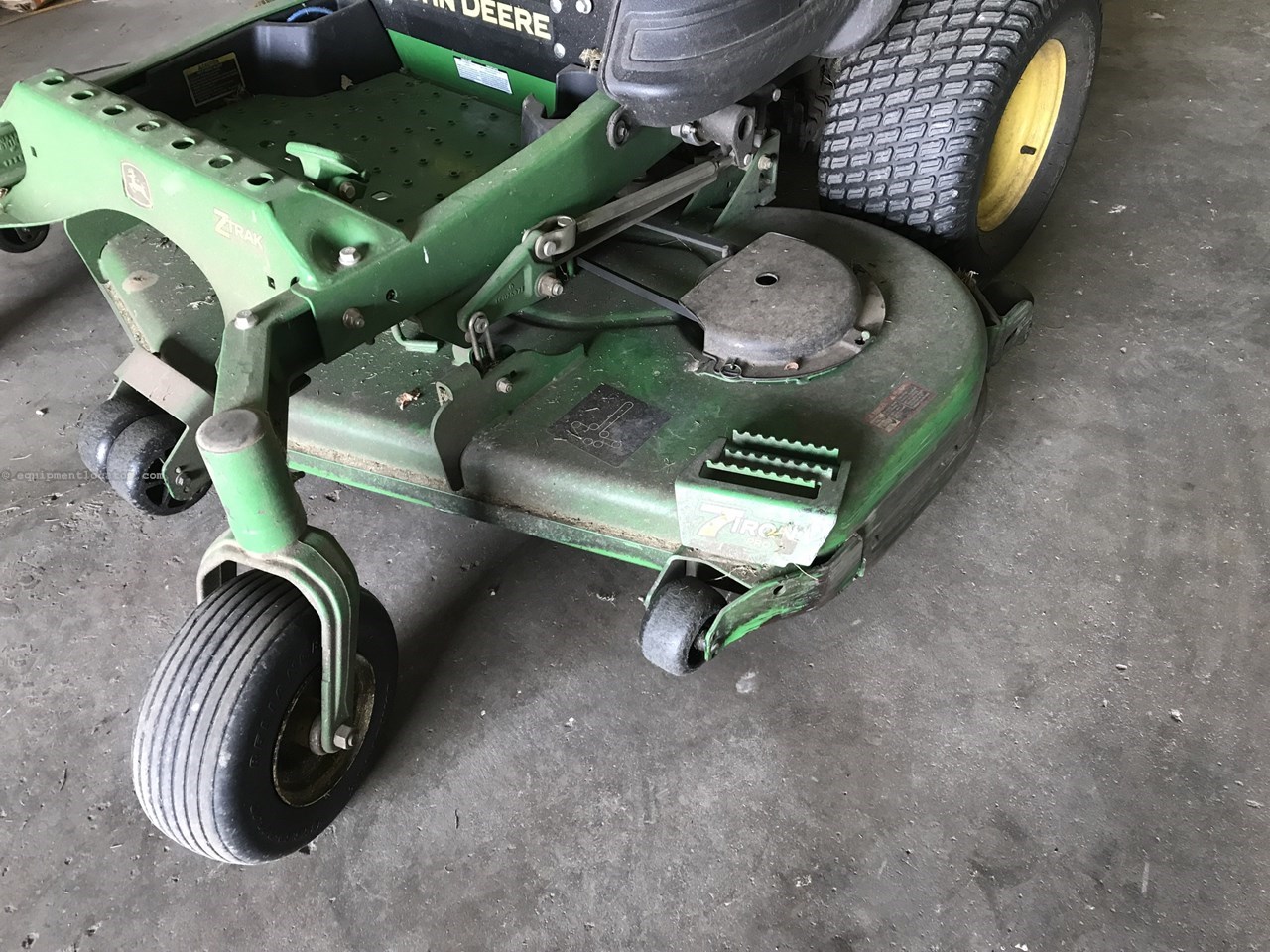 2013 John Deere Z950R Image 10