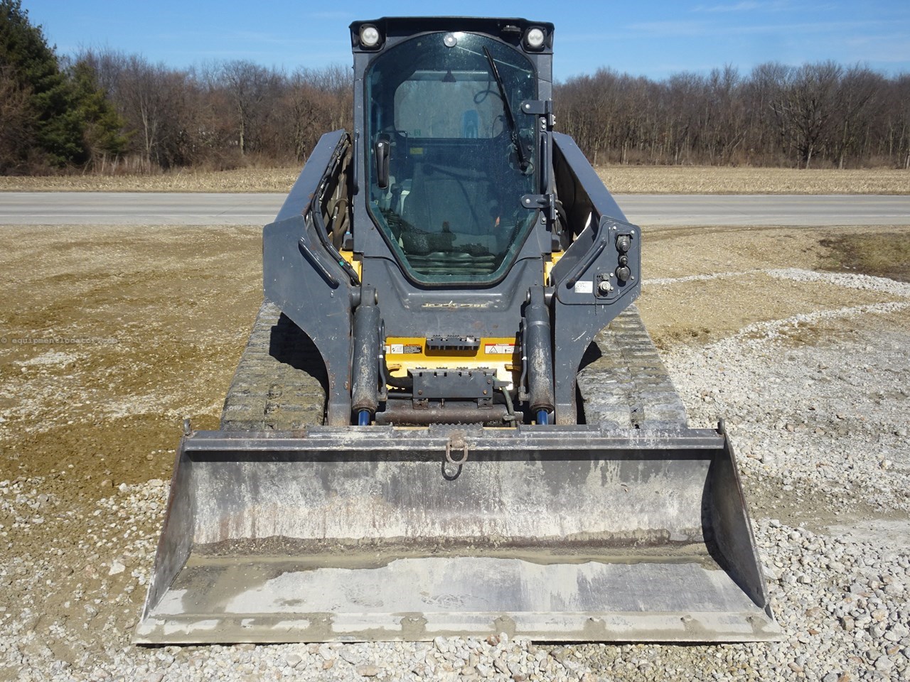 2017 John Deere 333G Image 10