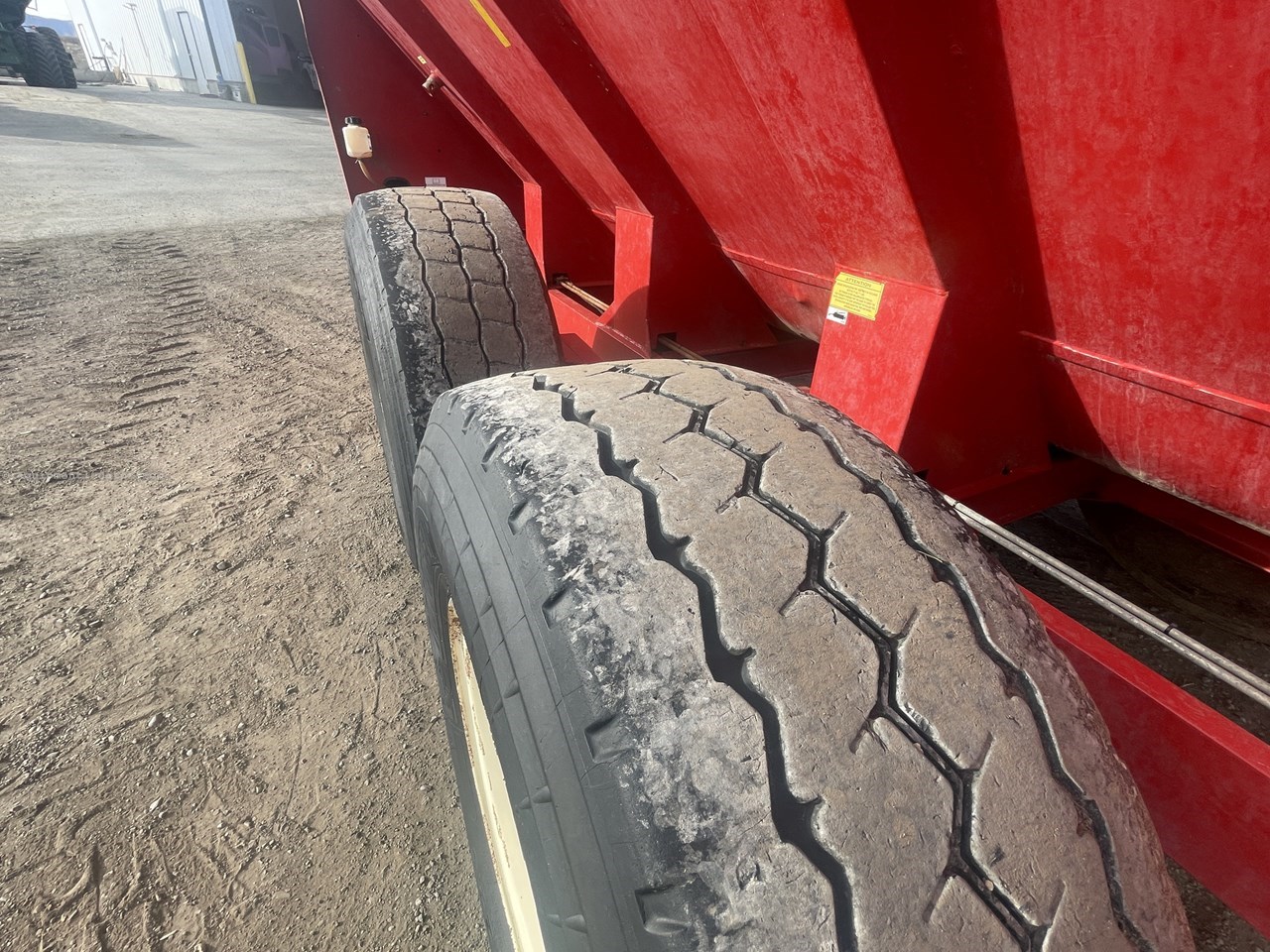 2022 H & S TS5234 Image 10