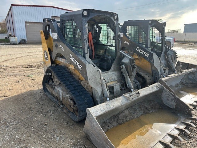 2023 John Deere 317G Image 2