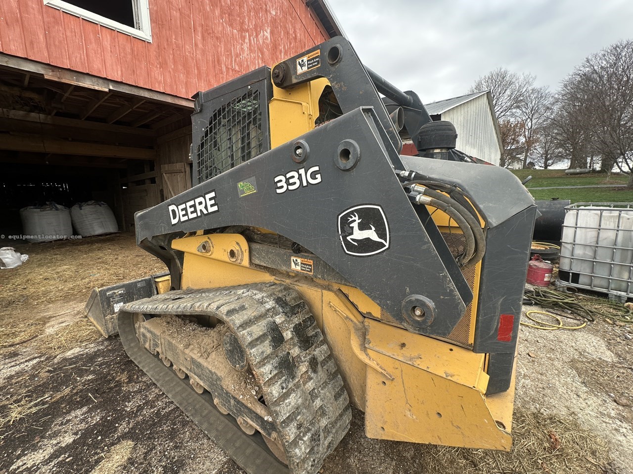 2018 John Deere 331G Image 10