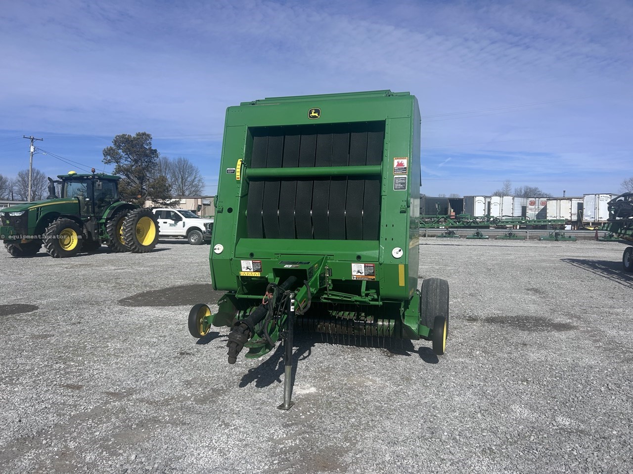 2004 John Deere 567 Image 10