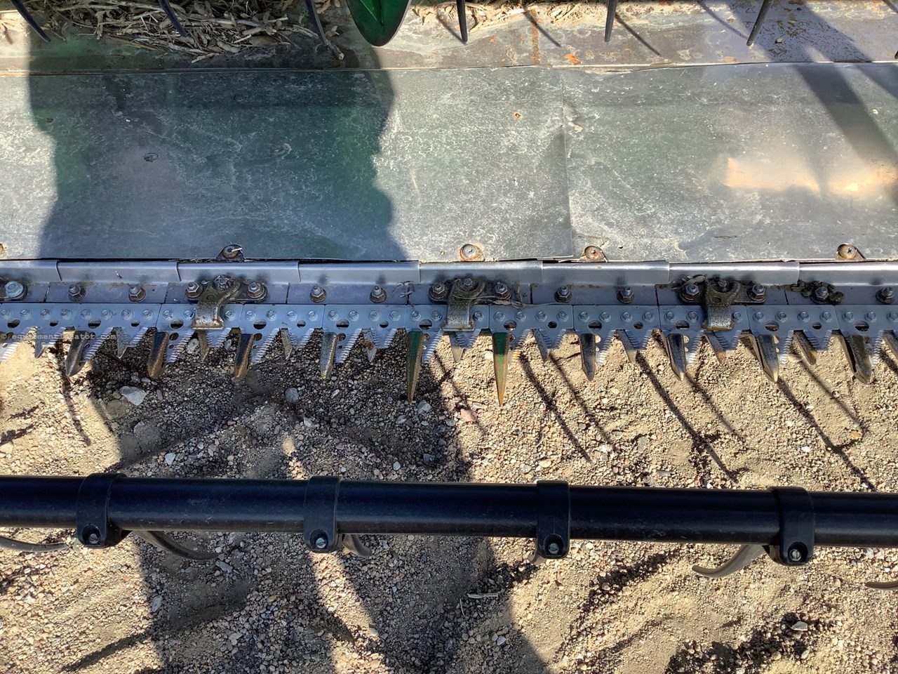 2012 John Deere 630F Image 10