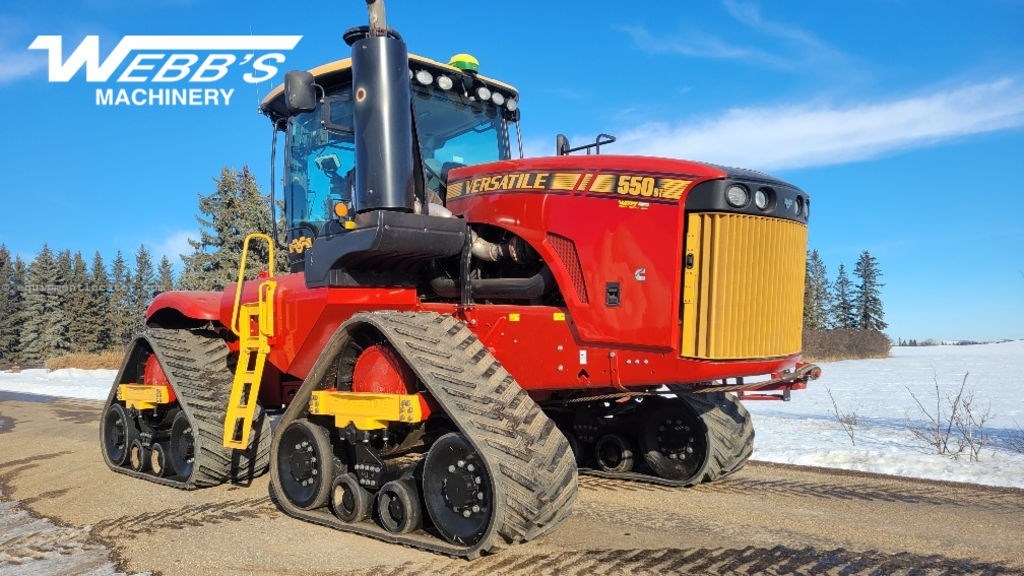 2017 Versatile 550DT Image 2