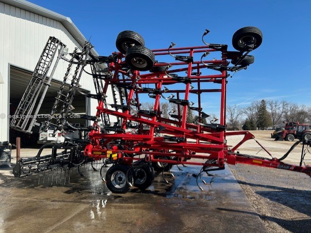 2023 Case IH TM255 Image 2