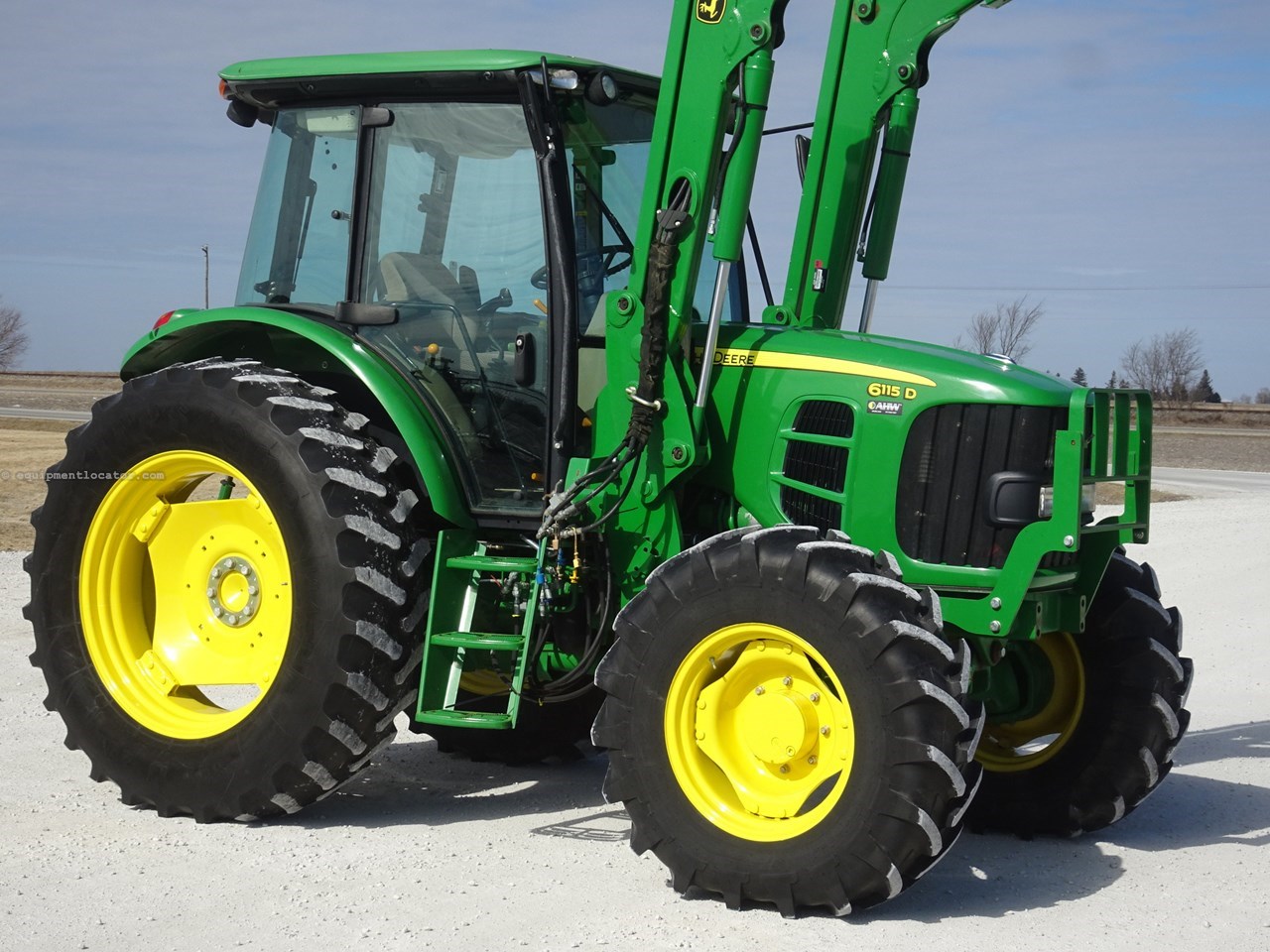 2012 John Deere 6115D Image 10
