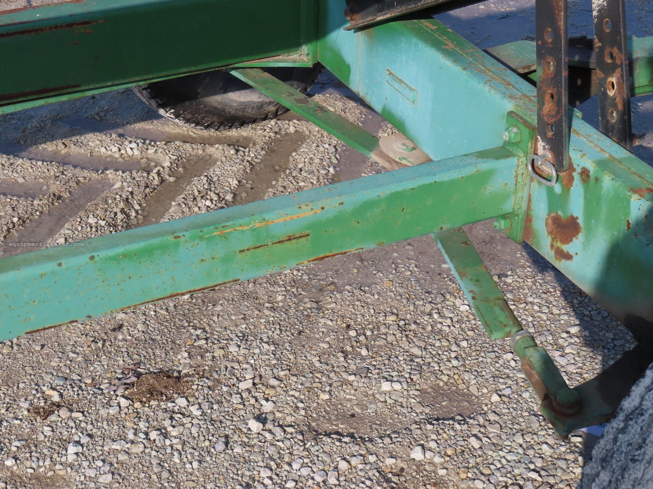 1996 Unverferth HT30 Image 10