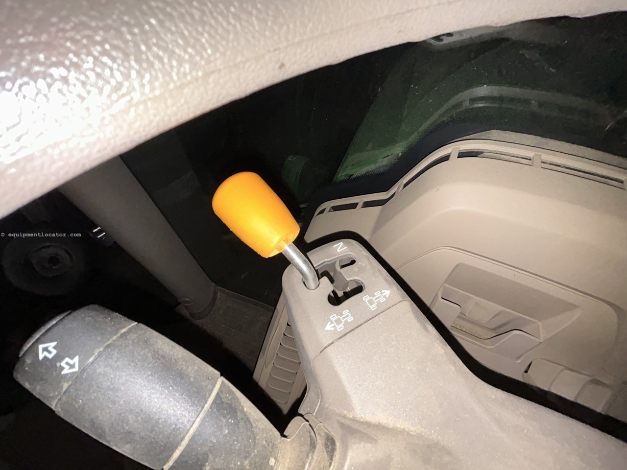 2022 John Deere 6R 250 Image 10