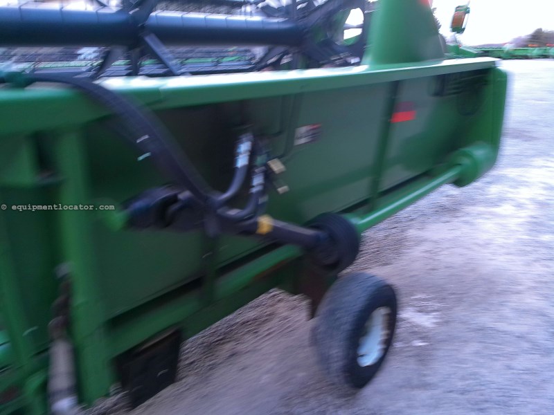 2004 John Deere 925F Image 10