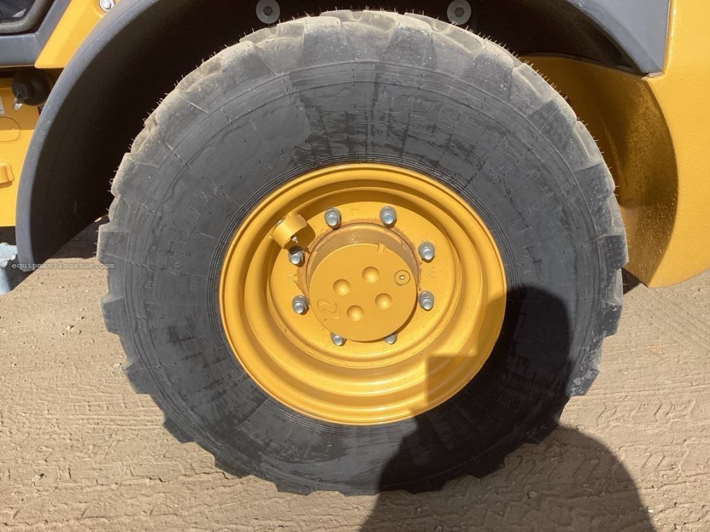 2024 John Deere 184 G Image 10