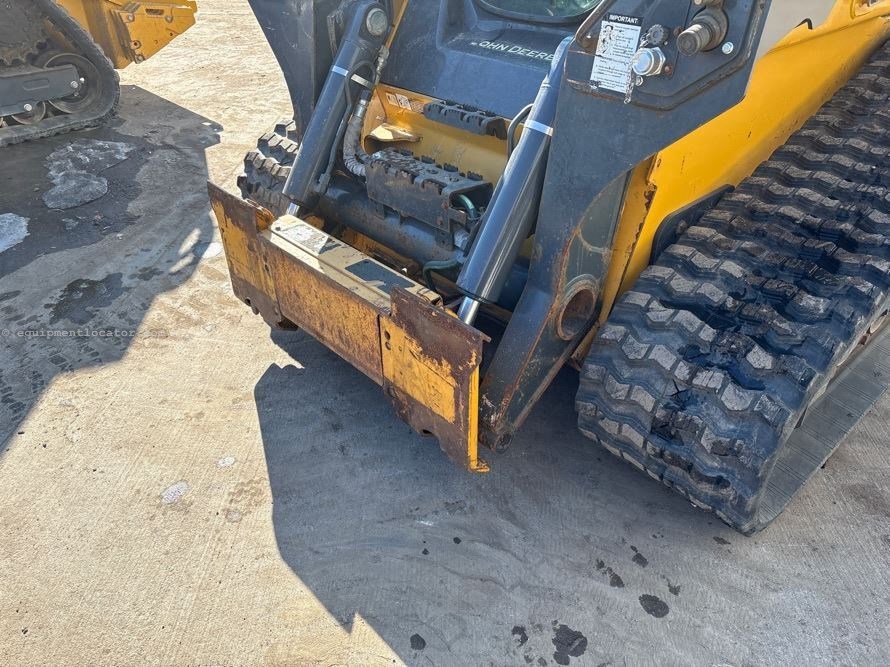 2021 John Deere 333G Image 10