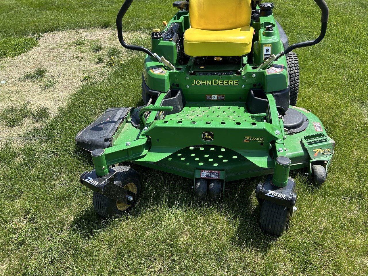 2012 John Deere Z925A Image 6