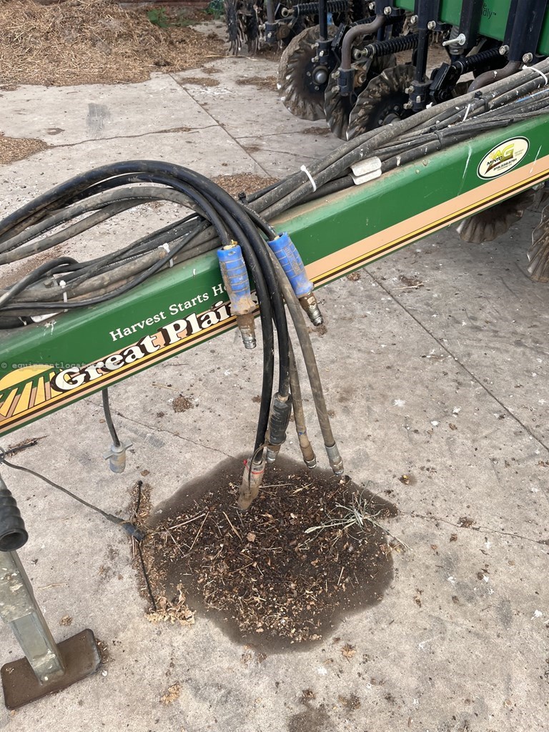 2018 Great Plains YP625A-12TR Image 10