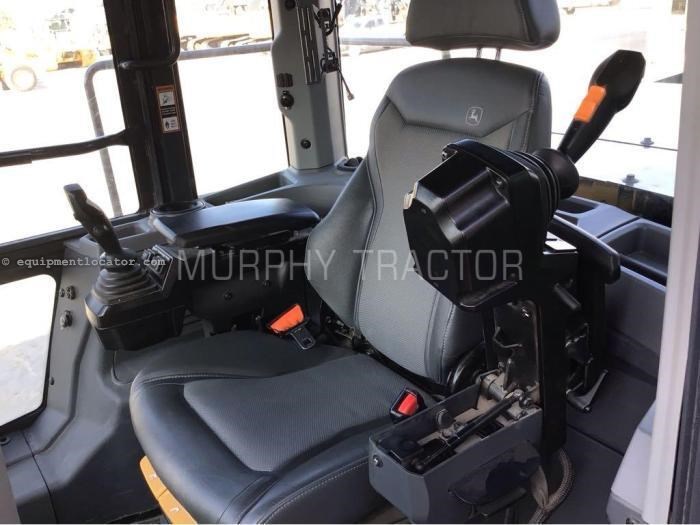 2024 John Deere 744 P Image 10