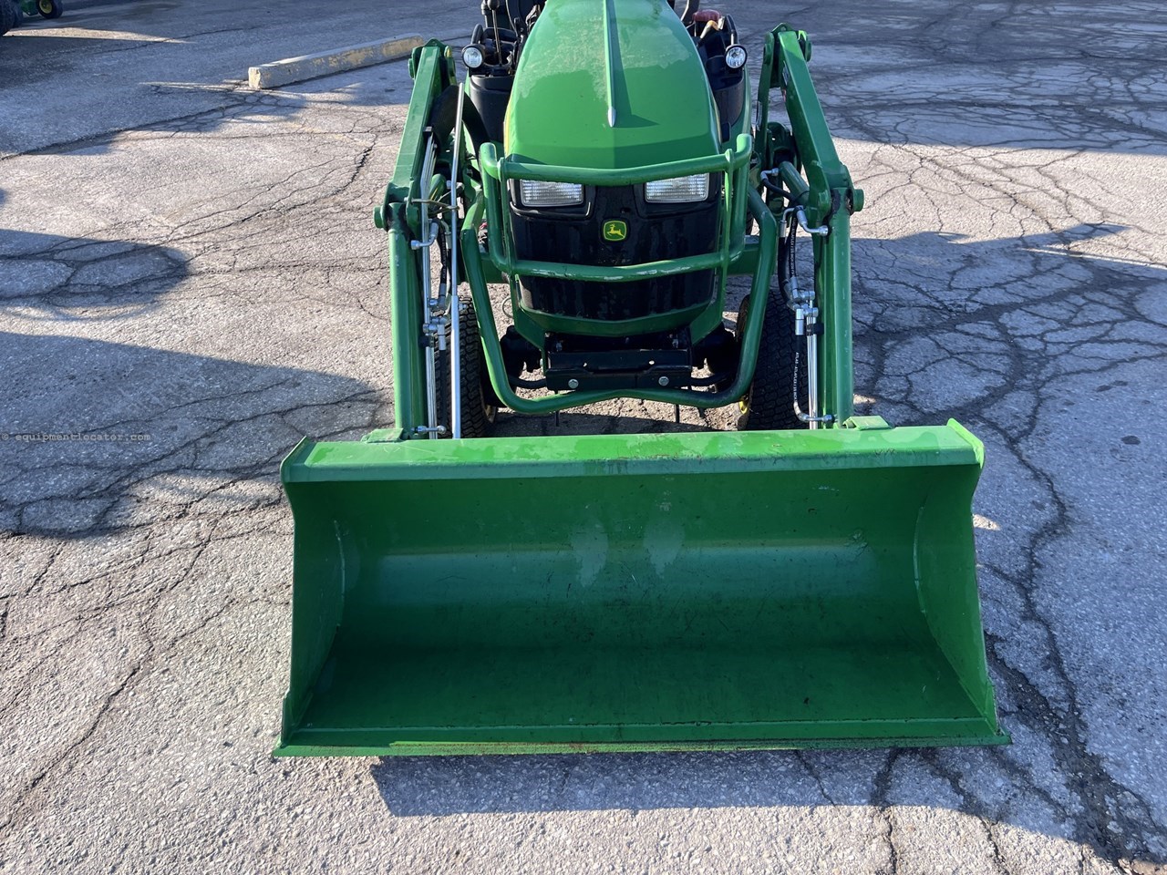 2012 John Deere 1026R Image 4