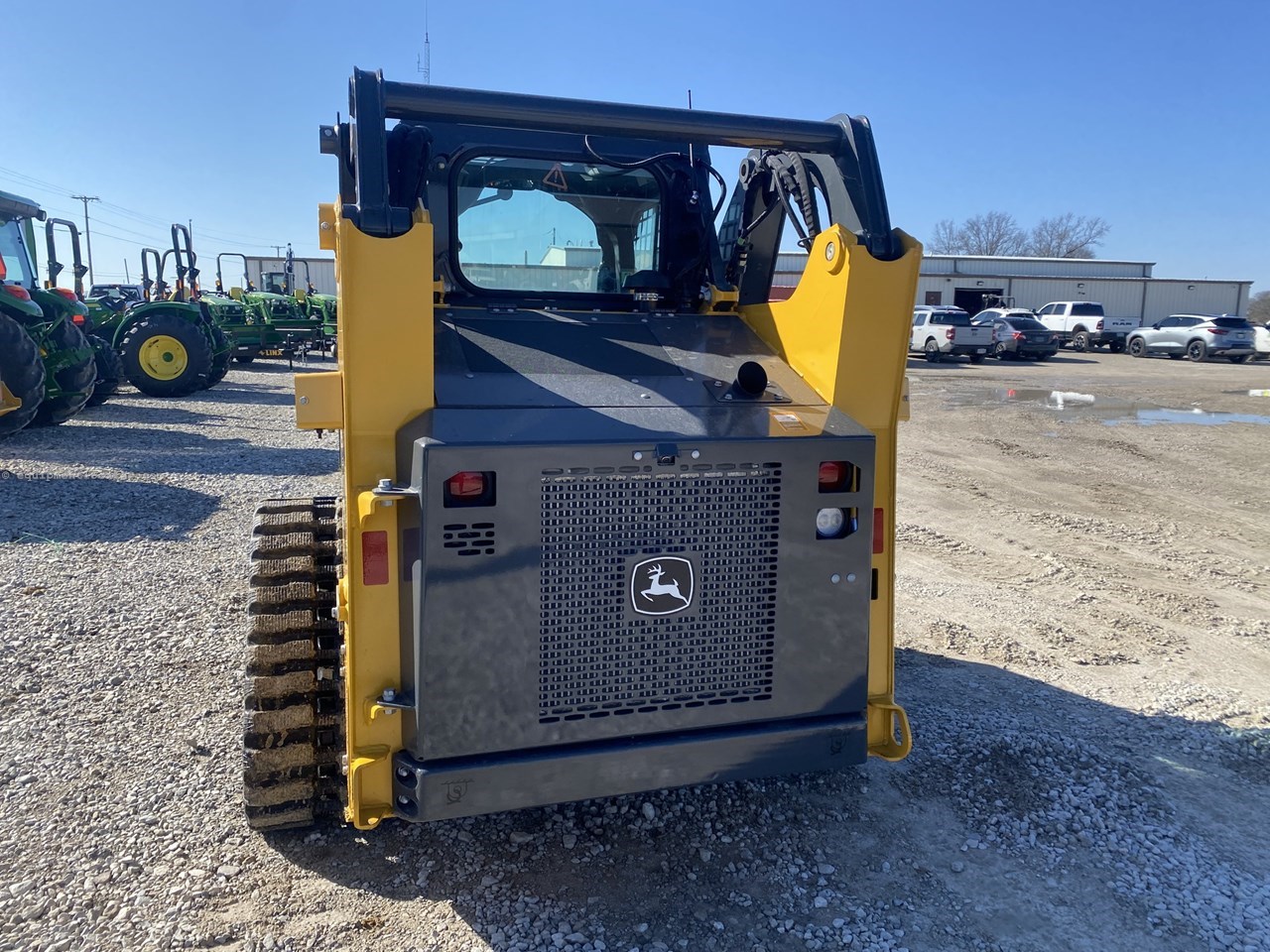 2025 John Deere 317G Image 4