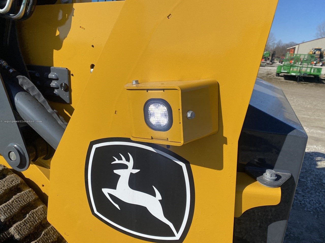 2025 John Deere 317G Image 10