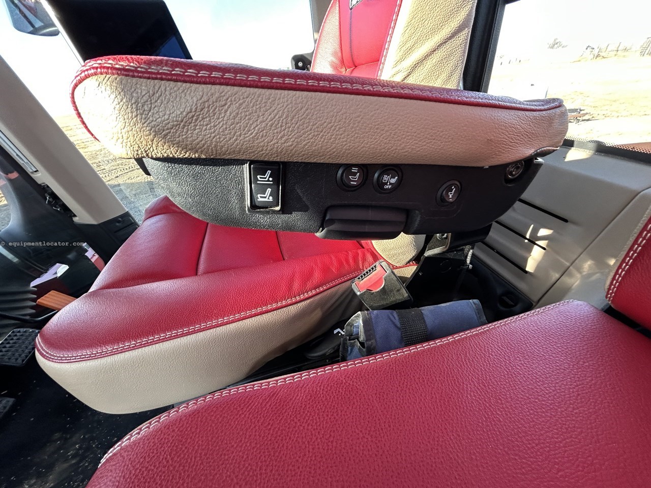 2024 Case IH Steiger 715 AFS Quad Image 10