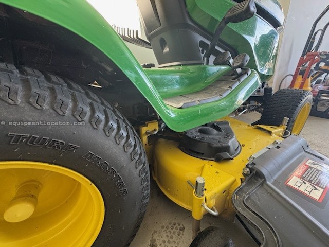2019 John Deere X380 Image 7