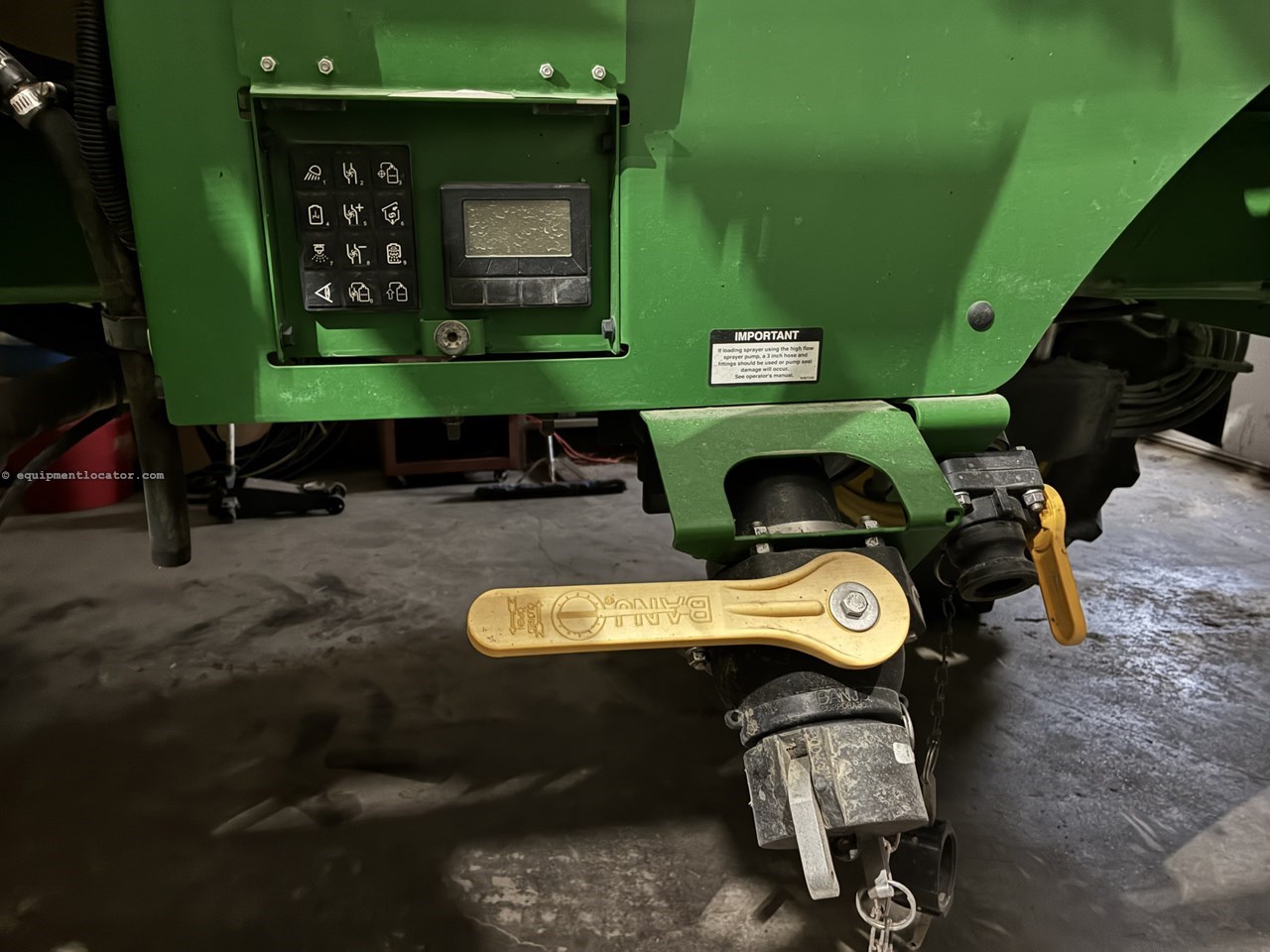 2021 John Deere R4044 Image 10