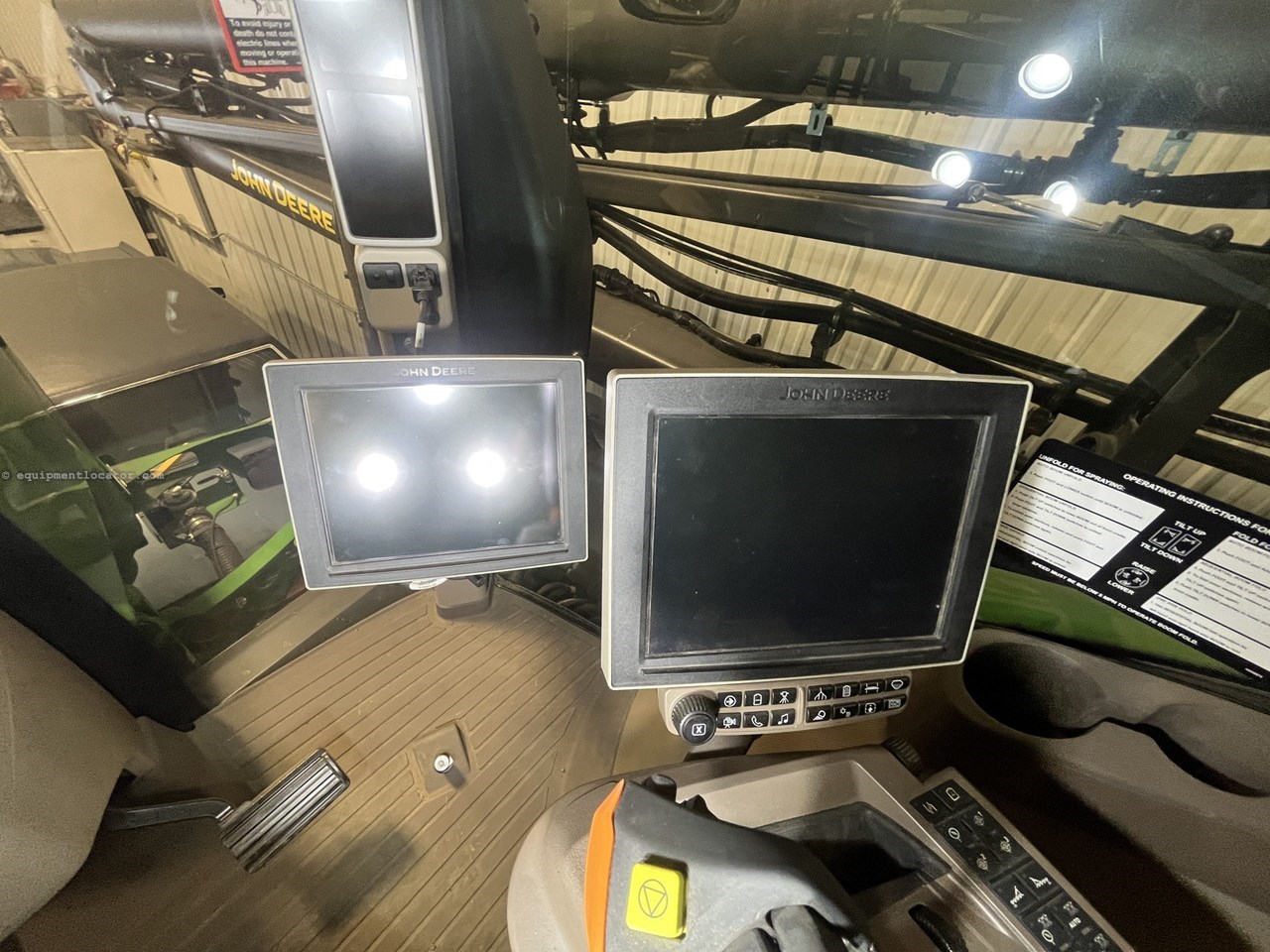 2021 John Deere R4060 Image 10