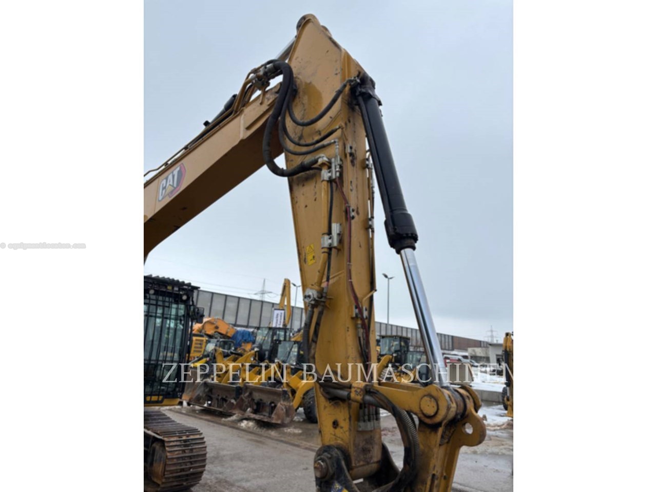2020 Caterpillar 320-07C Image 10