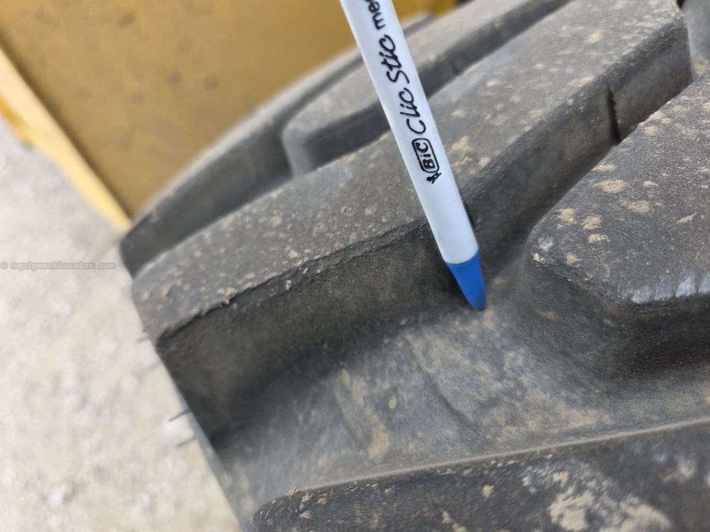 2023 John Deere 310L Image 29