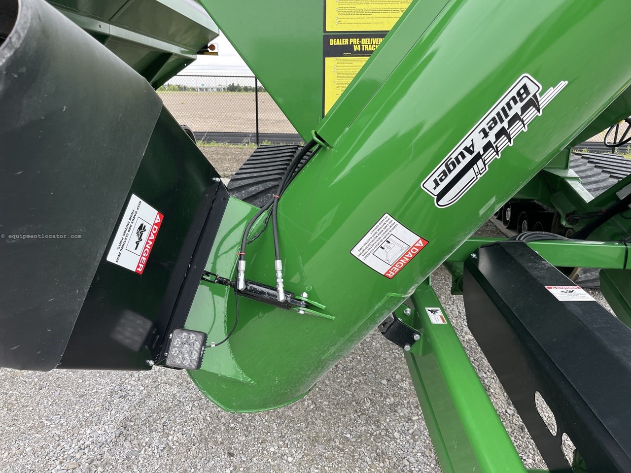 2022 J & M 1312-20 Image 10