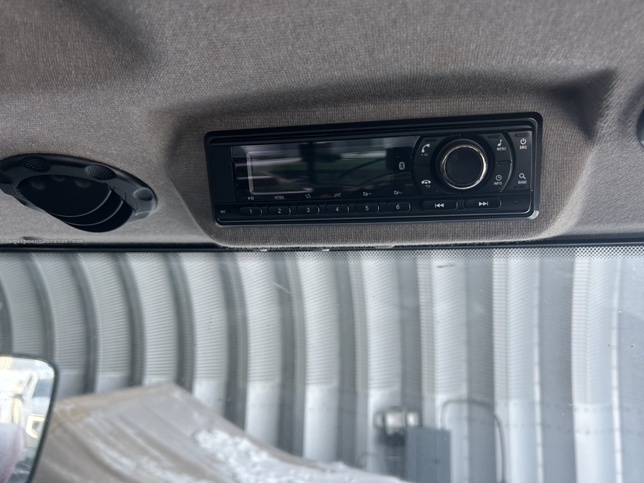 2022 Case IH Farmall 105A Image 10