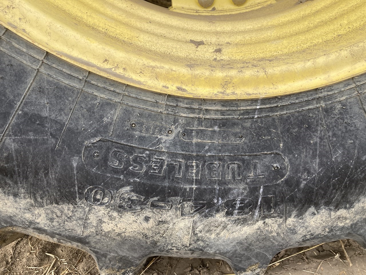 2013 John Deere 5083E Image 35