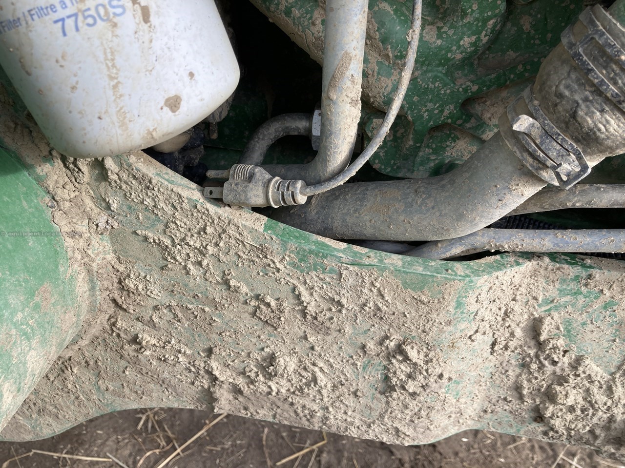 2013 John Deere 5083E Image 44