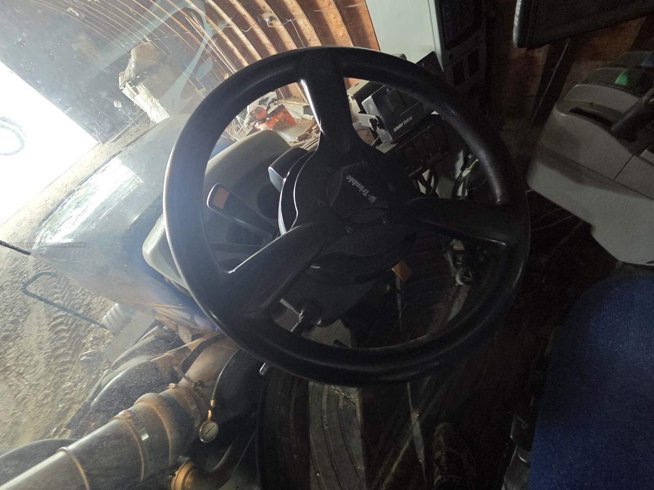 2009 New Holland T9050 Image 14