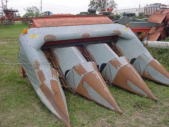 New Idea 725 Image 2